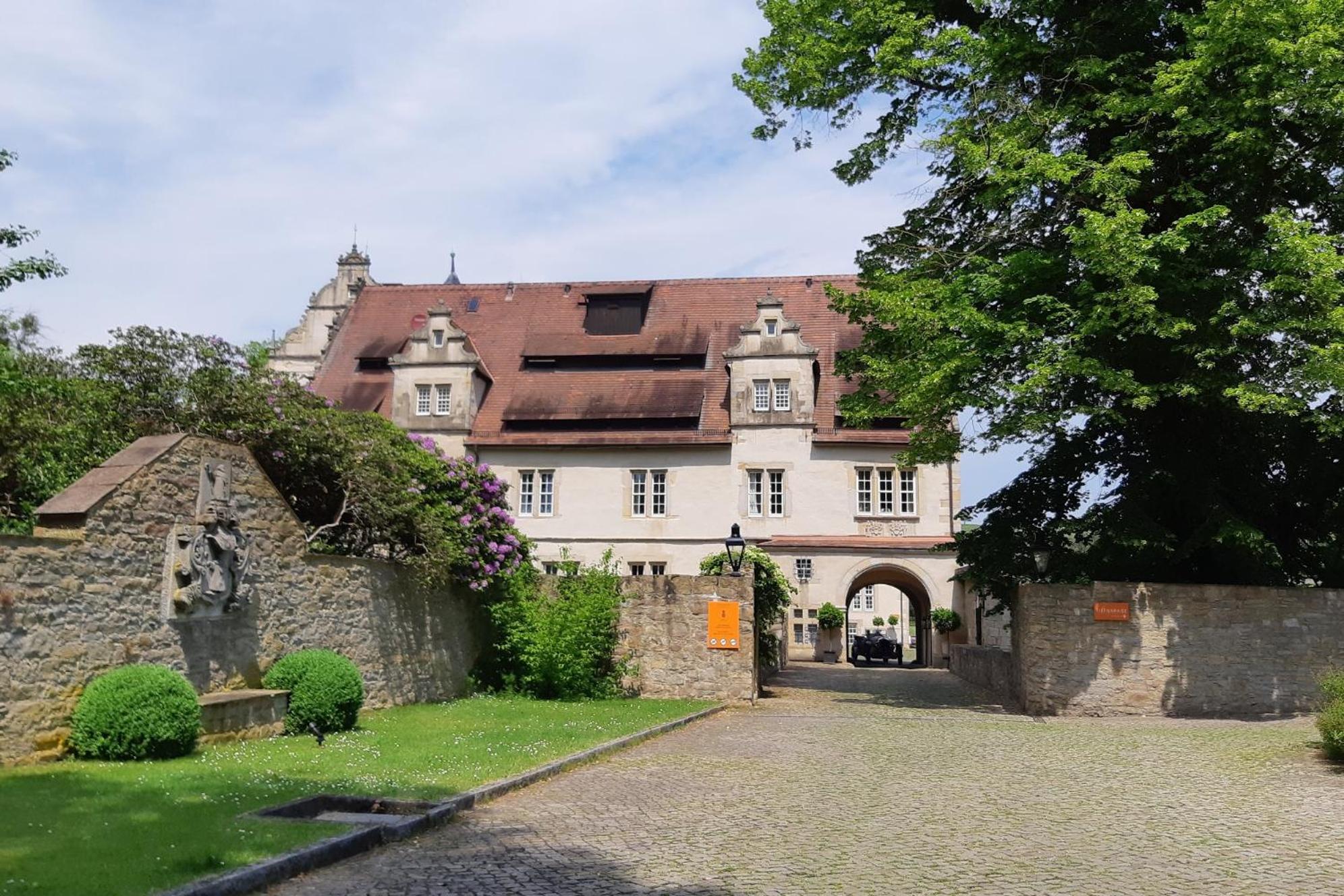 Schlosshotel Muenchhausen Aerzen ภายนอก รูปภาพ