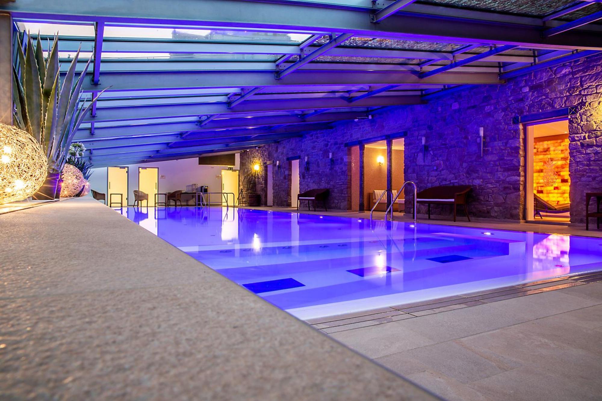 Schlosshotel Muenchhausen Aerzen ภายนอก รูปภาพ
