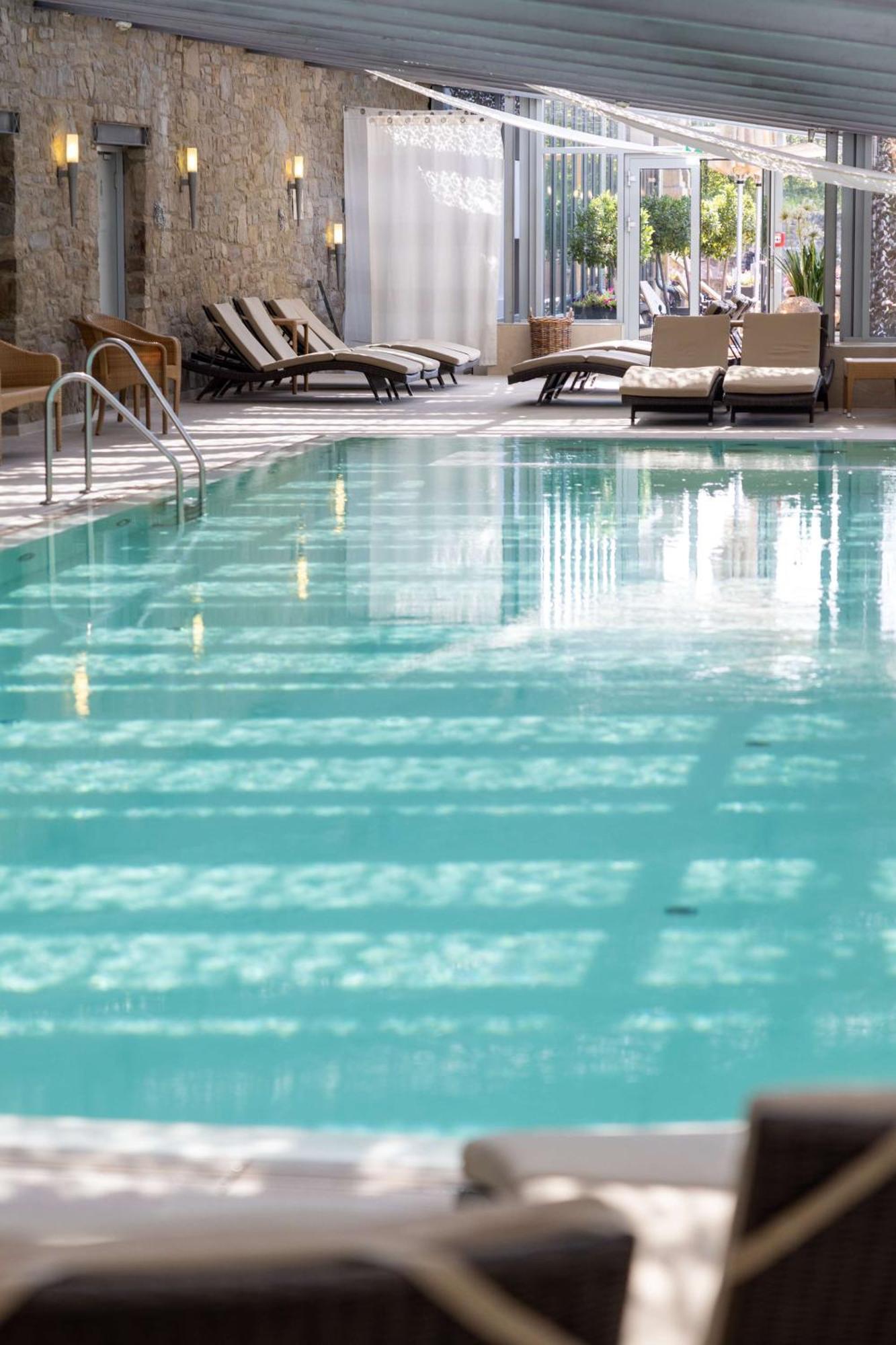 Schlosshotel Muenchhausen Aerzen ภายนอก รูปภาพ