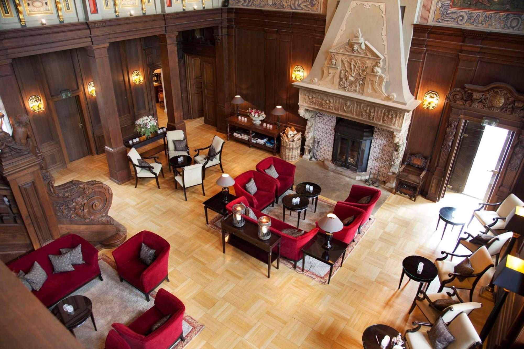 Schlosshotel Muenchhausen Aerzen ภายนอก รูปภาพ